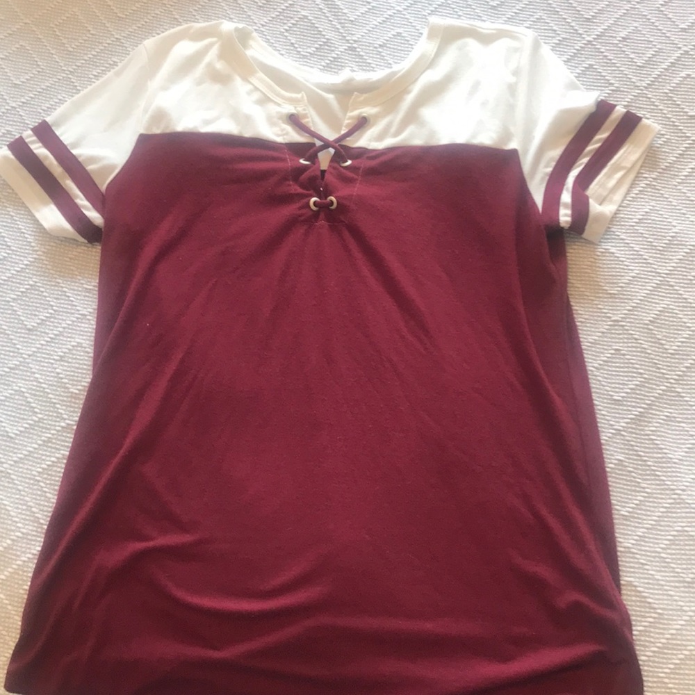 Maroon and white tee